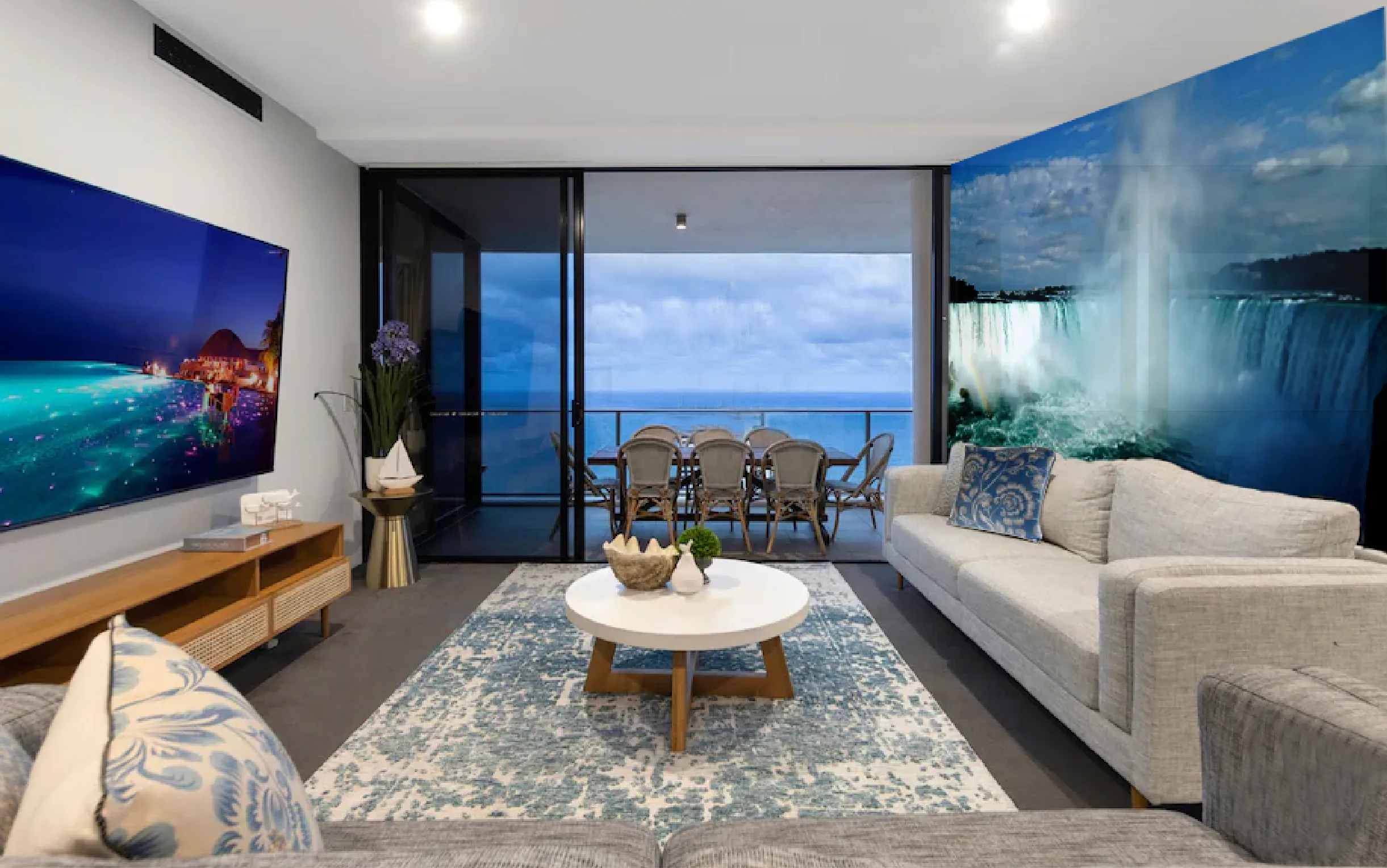 Niagara Serenity One Bed Penthouse view 2